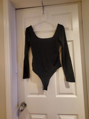 Ardene Black Long Sleeve Scoop Neck Bodysuit (33)